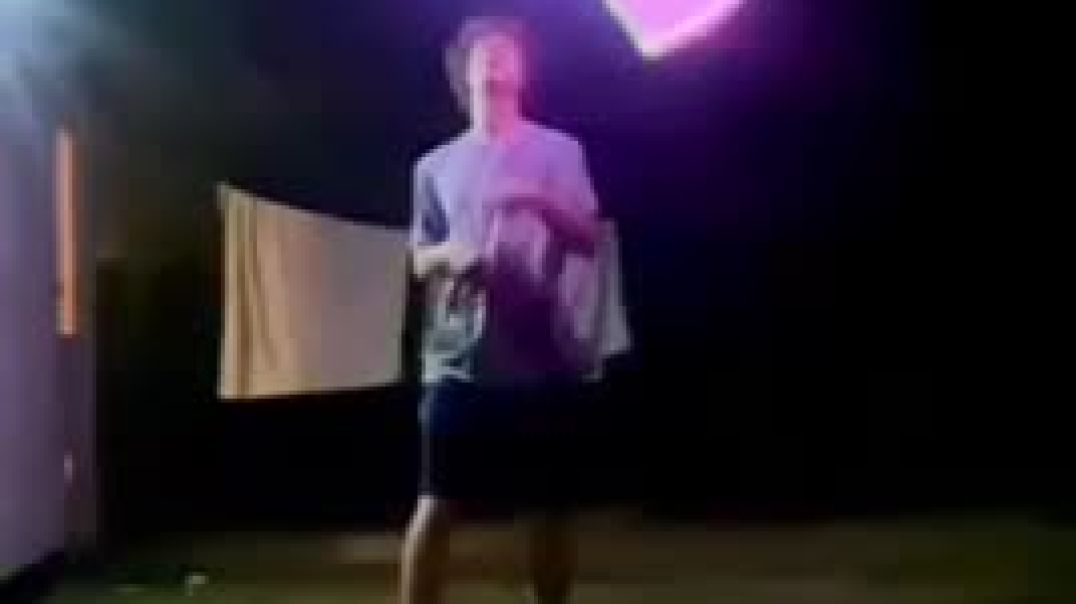 Lightsaber freestyle 1