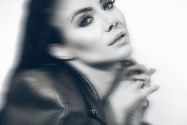 Amanda's Latest Single Redefines Electro-Pop for the Discerning Music Connoisseur